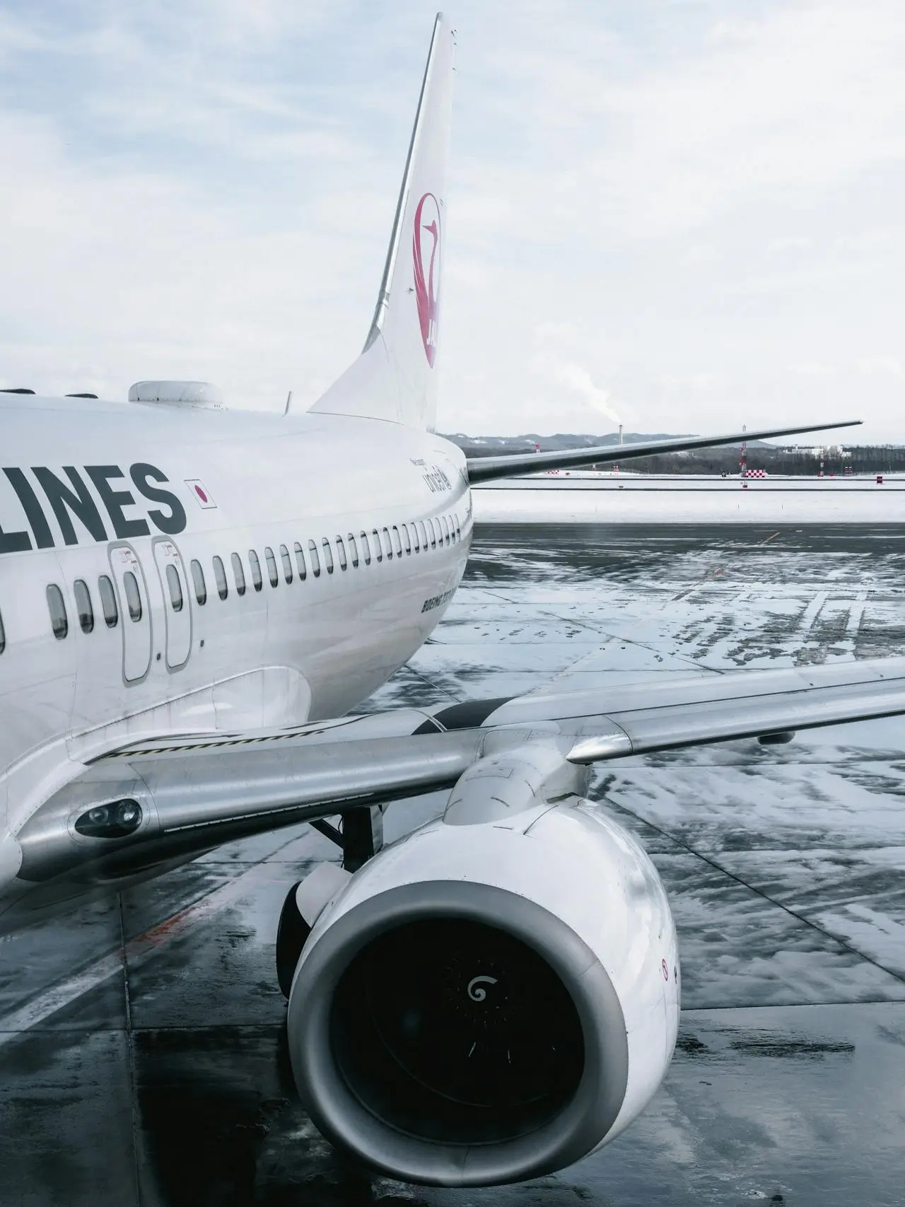 Flight tickets booking service by Travel On Call - Flight tickets agency- Photo by matthardy on Pexels